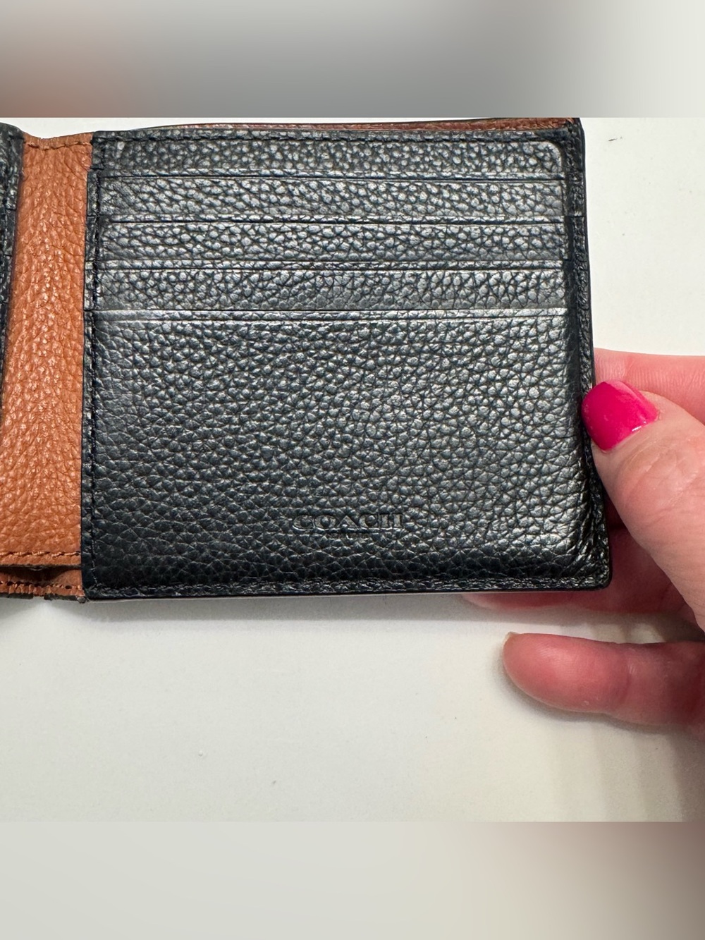 Coach Men’s Black Pebble Leather Billfold Wallet - Picture 5 of 13